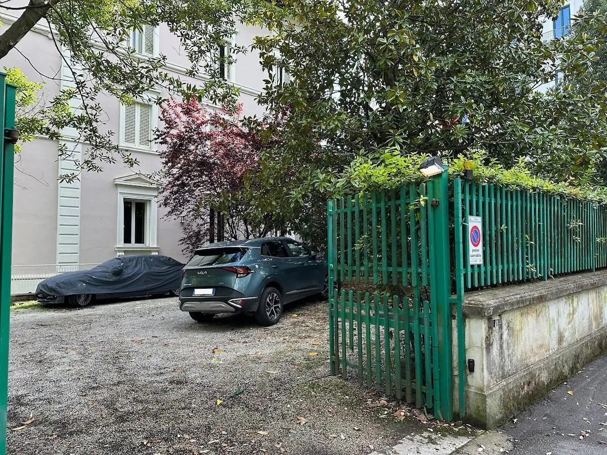 Appartamento Penthouse Immersed In The Park Private Parking Montecatini-Terme